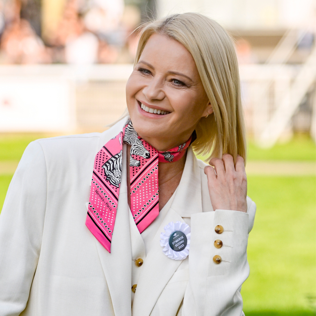 To najprostszy sposób, żeby wyglądać elegancko na komunii. Tak się ubrała Kożuchowska